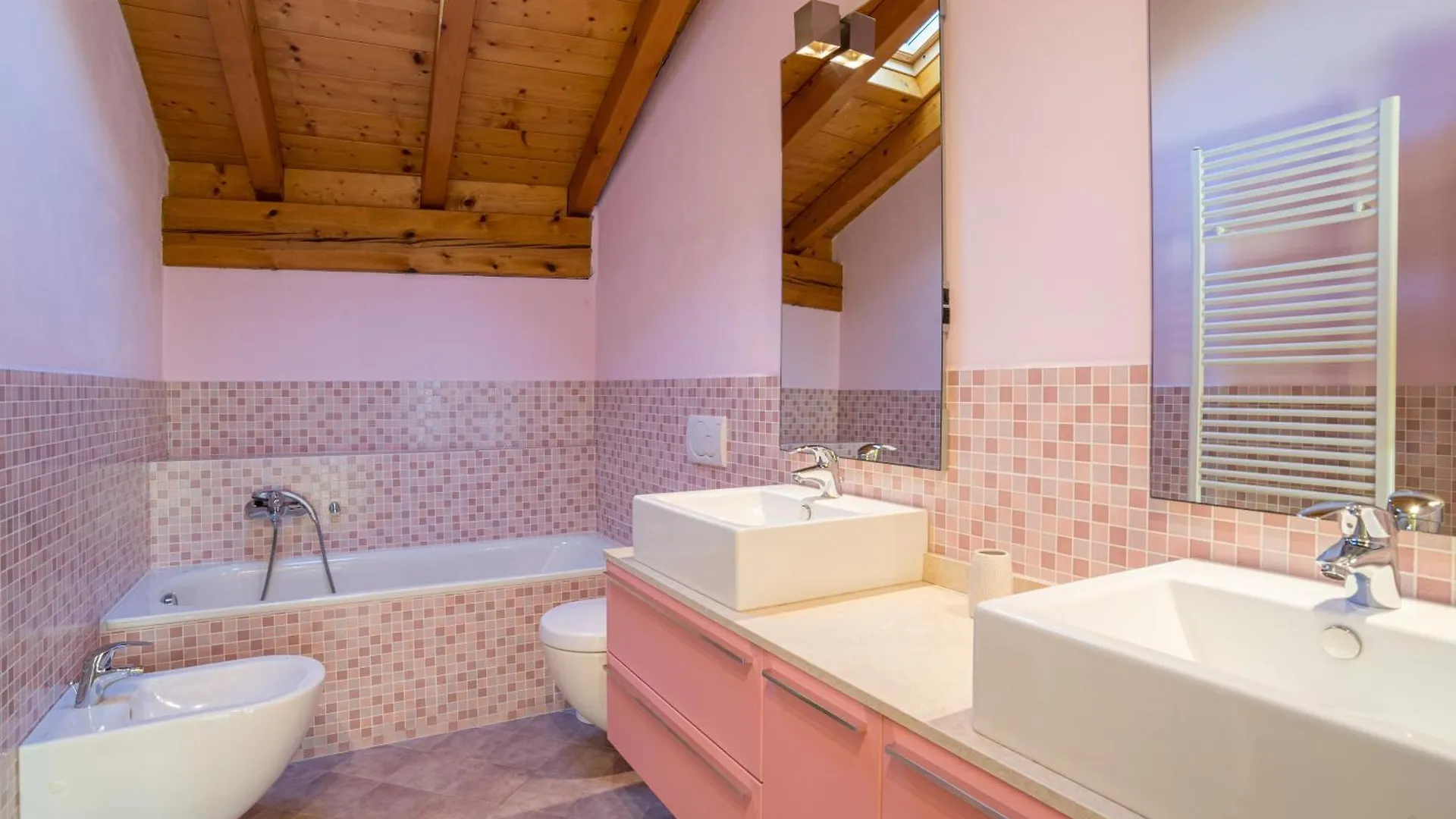 Cremia Dreamhouse - Happy Rentals Apartamento